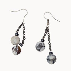 Handmade Artesian Boho Dangle Drop Earrings Silver Tone Chain White Marbled Bead